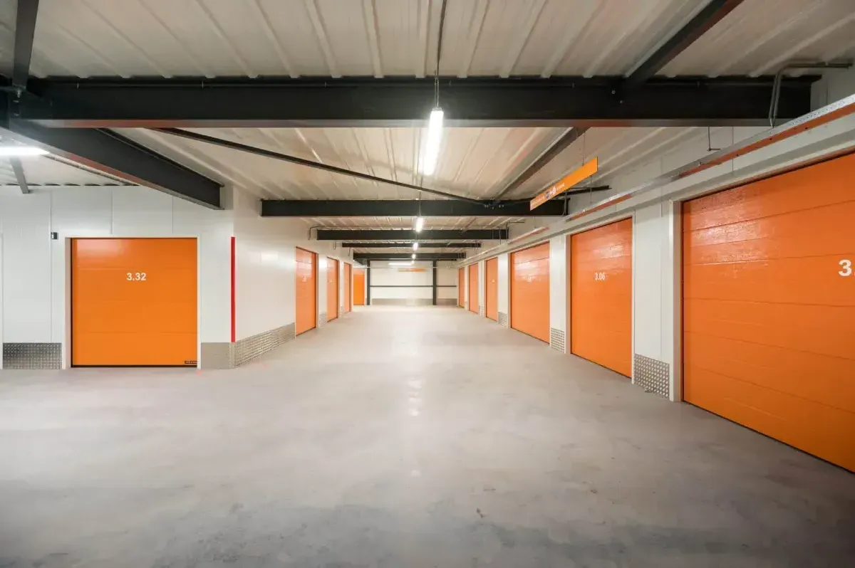 Te huur vanaf december: moderne en veilige garageboxen bij XLBox Rotterdam