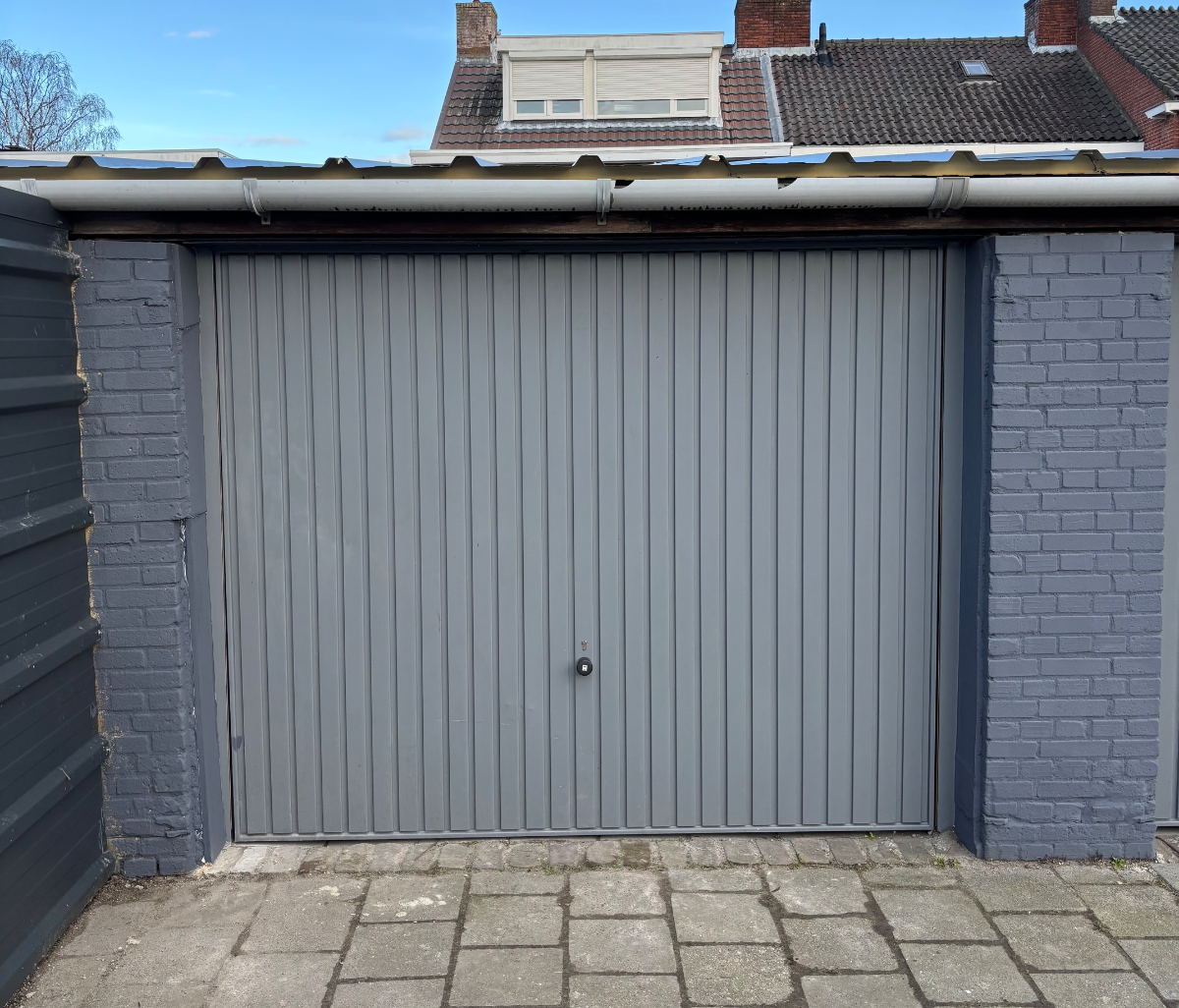Garagebox Bergen op Zoom  - Beveiligd en afgesloten terrein