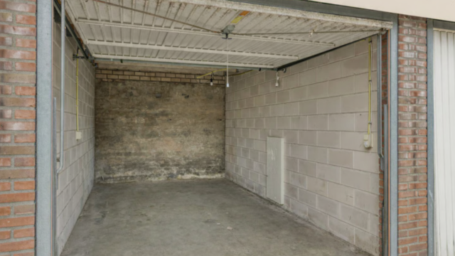 Pastoor-van-Leeuwenstraat-1