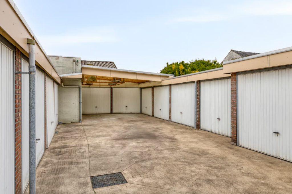 Pastoor-van-Leeuwenstraat-2