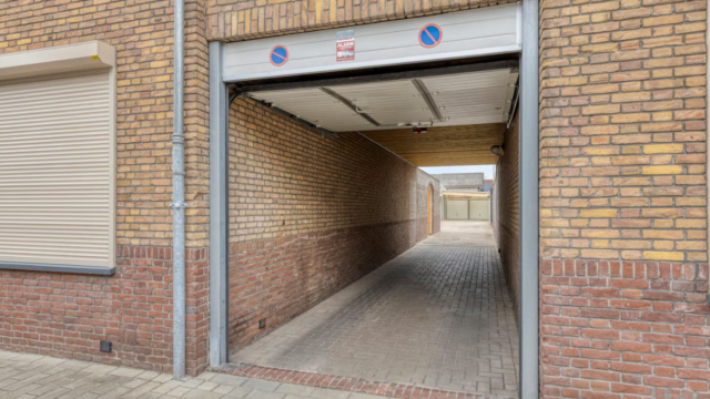 Pastoor-van-Leeuwenstraat-3
