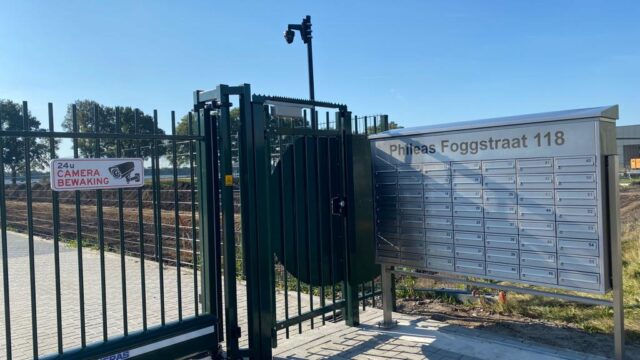 Multicomplex-Emmen-II-brievenbus-ingang