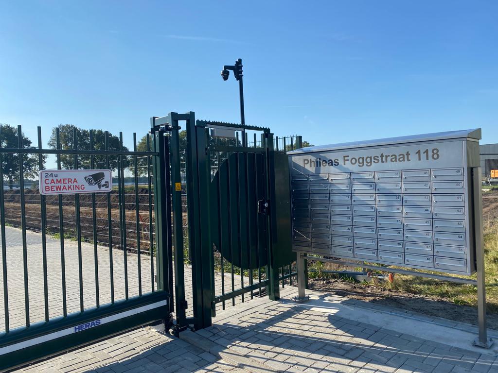 Multicomplex-Emmen-II-brievenbus-ingang